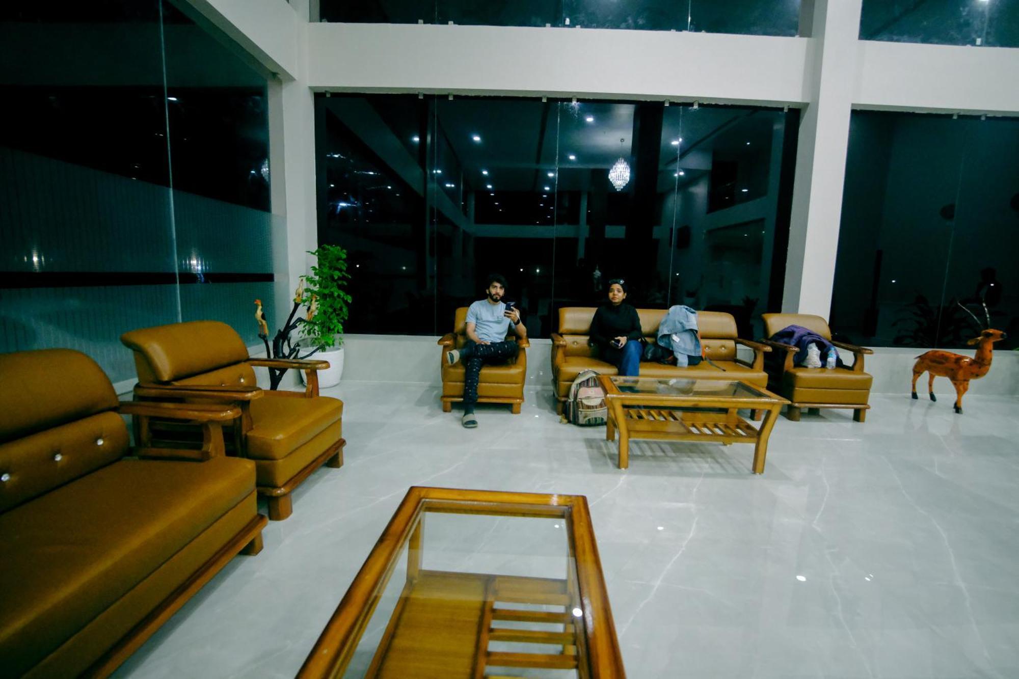Finn'S Weaver Resort, Kaziranga Luaran gambar