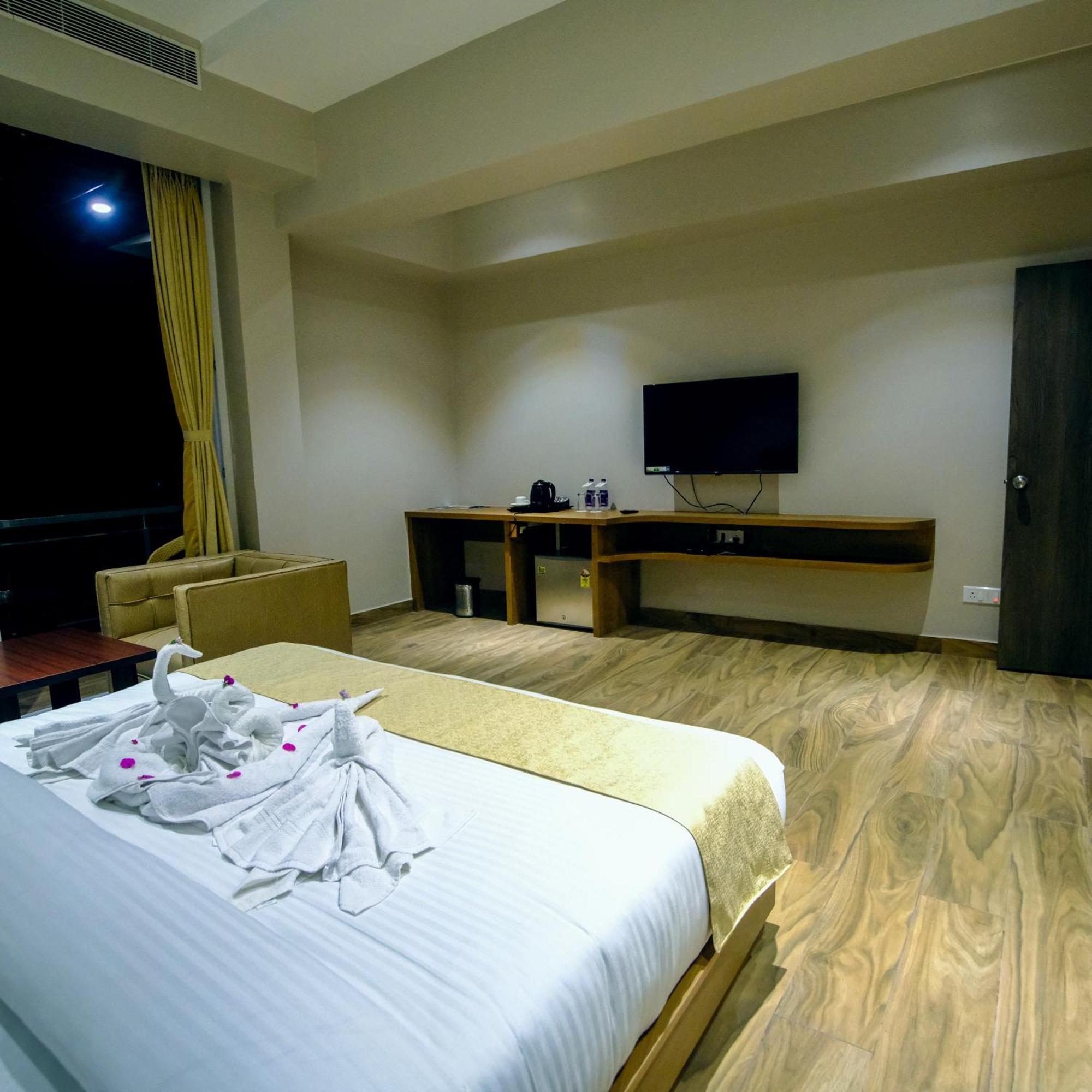 Finn'S Weaver Resort, Kaziranga Luaran gambar